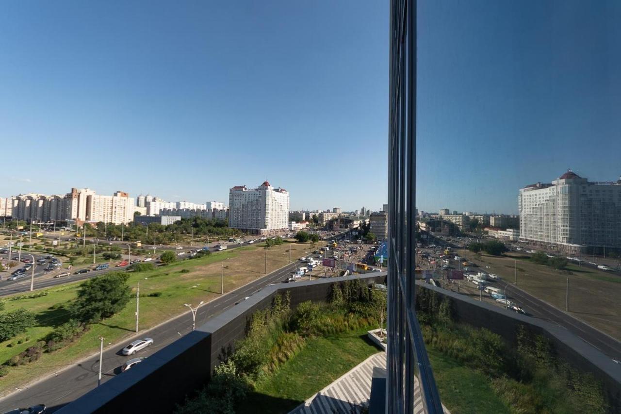 Stylish Panoramic Apartments. Smartplaza. Metro Minskaya